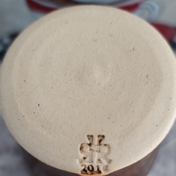 Hand thrown callace - Picture 2 of 2